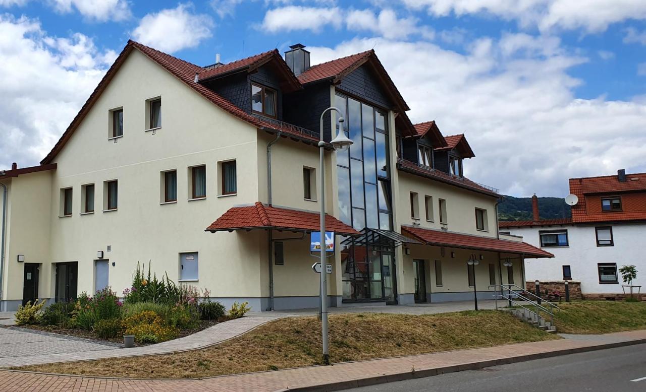 Hôtel Kulturhaus Bettenhausen à Rhonblick Extérieur photo